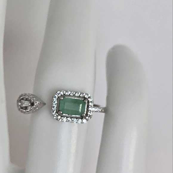 925 Sterling Silver Open Band Sz 6.5 with Natural Octagon 6x4mm Emerald Gemstone - Picture 6 of 9